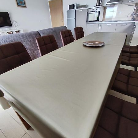 House Natali 70M From The Beach - Free Ev Top Up Rtina Extérieur photo