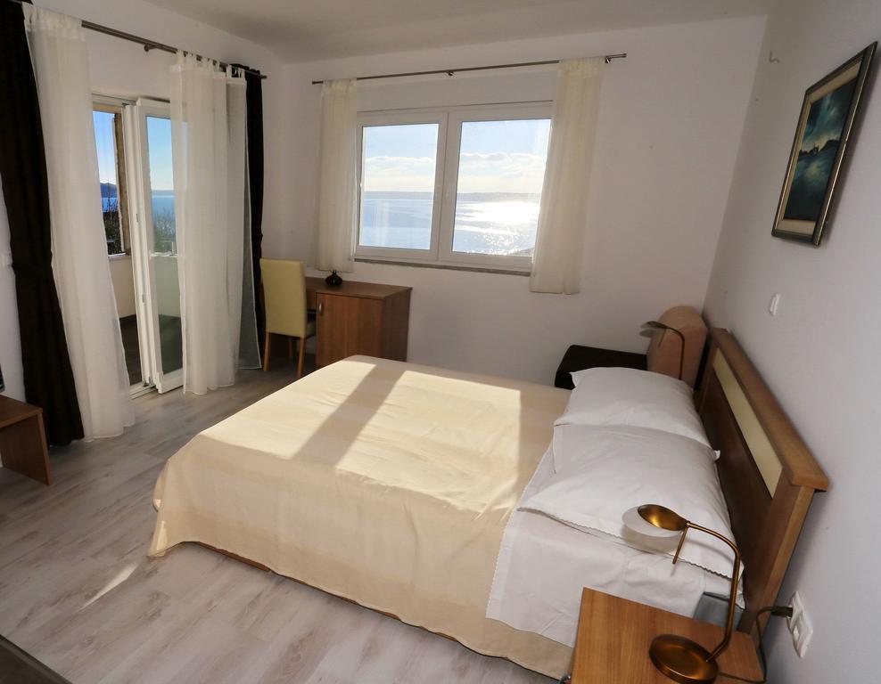 House Natali 70M From The Beach - Free Ev Top Up Rtina Extérieur photo
