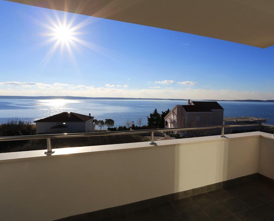 House Natali 70M From The Beach - Free Ev Top Up Rtina Extérieur photo