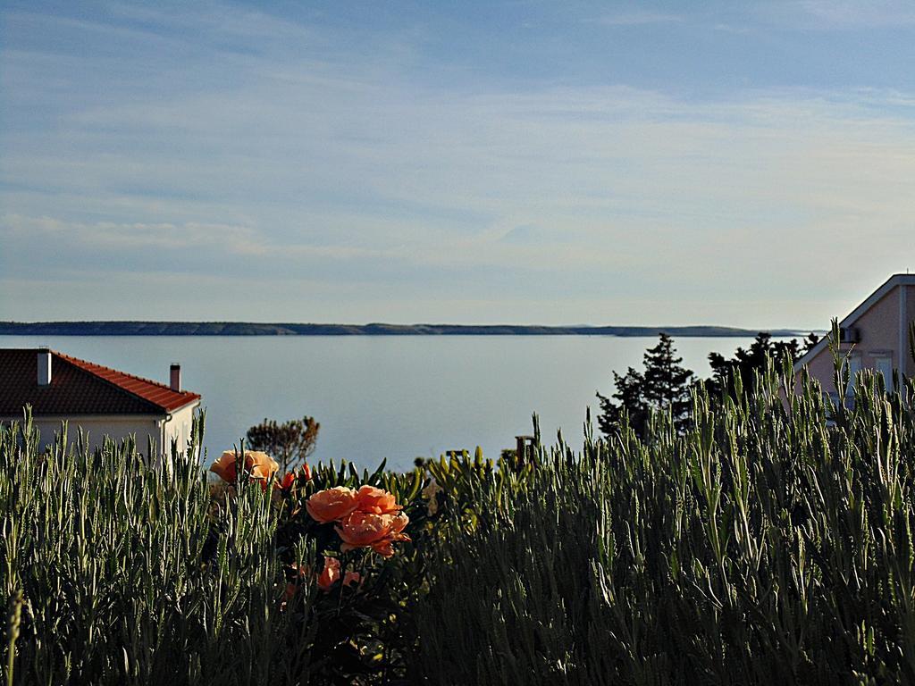 House Natali 70M From The Beach - Free Ev Top Up Rtina Extérieur photo